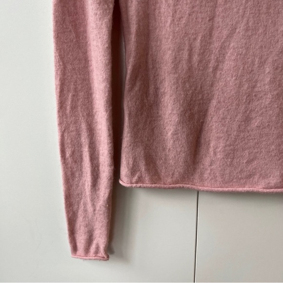 Aritzia Wilfred Darling Turtleneck Sweater - Picture 9 of 11